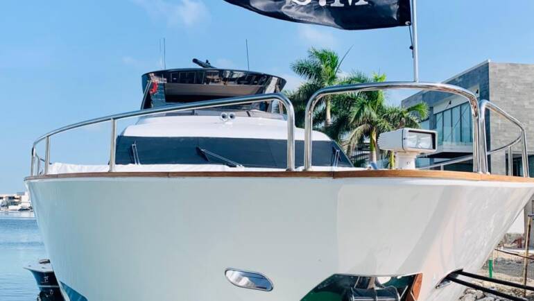 85 ft azimut yacht